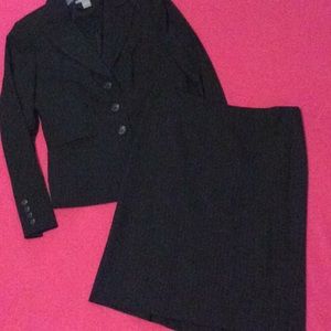 Ann Taylor skirt suit 8/10